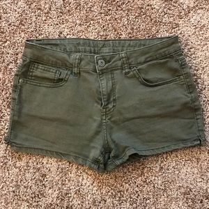 Vanilla star premium shorts!